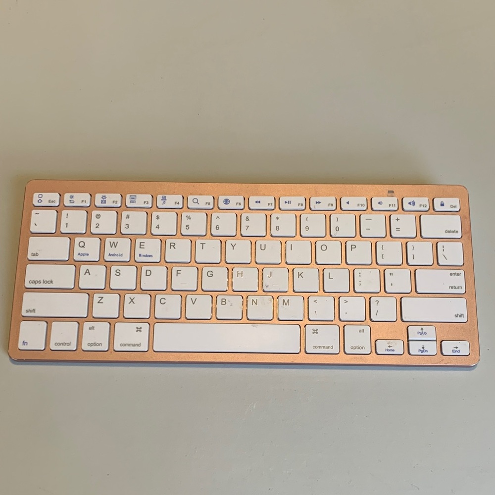 Wireless Gold Keyboard